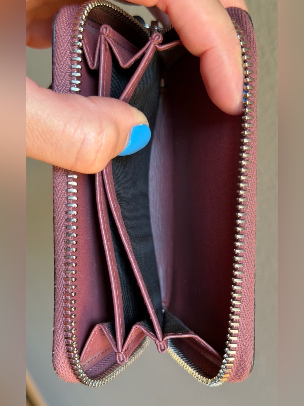 Gucci blooms zip around card case - Picture 13 of 15